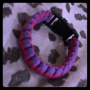 A survive bracelet